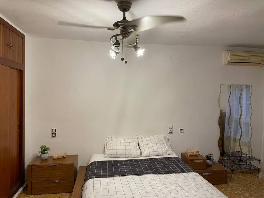 Precioso Apartamento Junto Al Centro Con Garaje Валенсія Екстер'єр фото